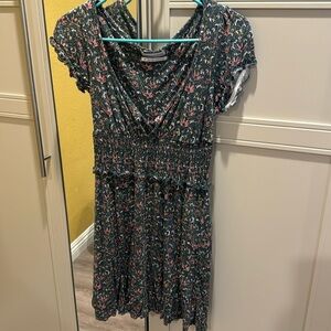 Urban Outfitters Flowery Dress Size Small